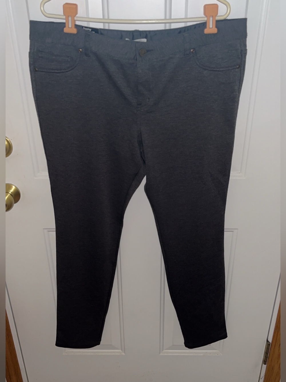 New York & Company Charcoal Gray Leggings-Size 18